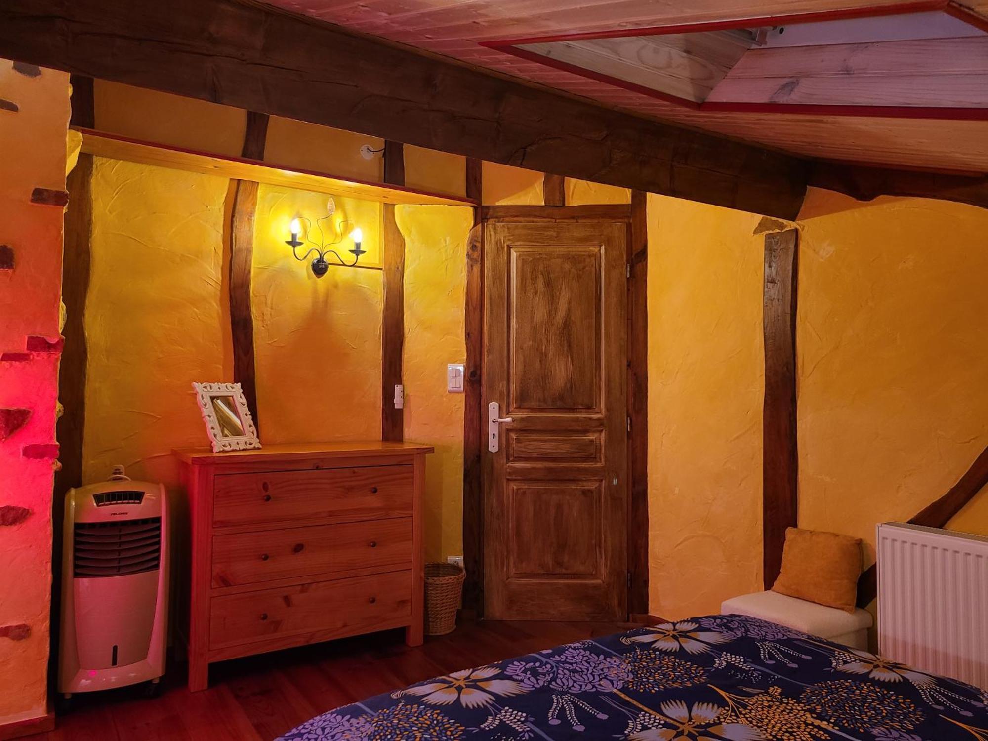 - - - - -Les Colombages - - - - Chambre D'Hotes-Gite- Classement Gite 3 Etoiles Mirepoix  Exterior foto